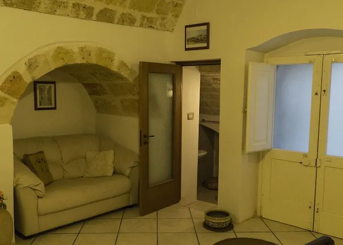 招待所 A Casa Du 'ntunucciu 3*